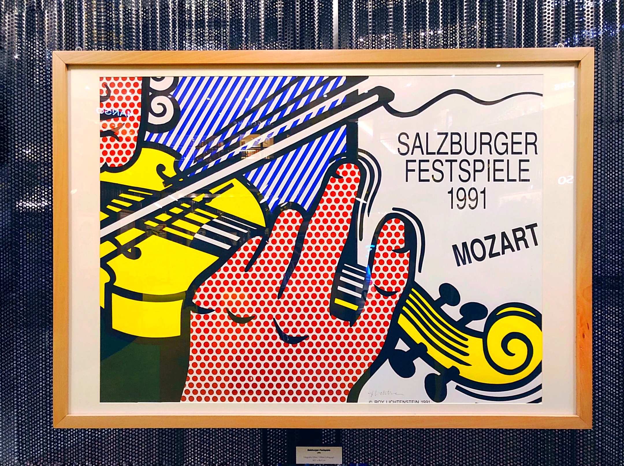 Roy Lichtenstein poster at Colombo Center Lisbon